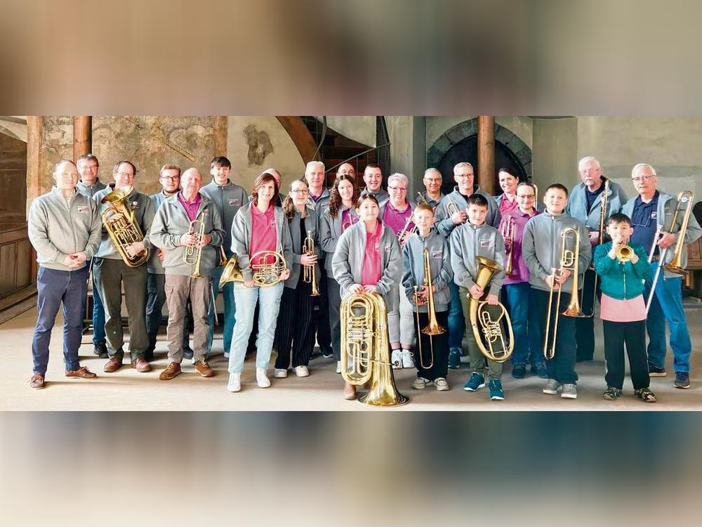 Der Posaunenchor der Evangelischen Kirchengemeinde Lippstadt bittet zu „Blech und Wein“.