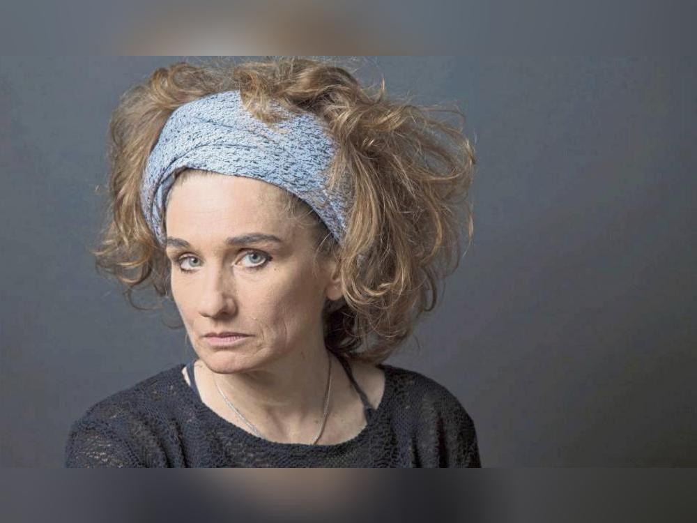 Die Bielefelder Sängerin, Pianistin und Keyboarderin Oona Kastner ist in Lippstadt bereits durch viele Auftritte und Projekte bekannt.