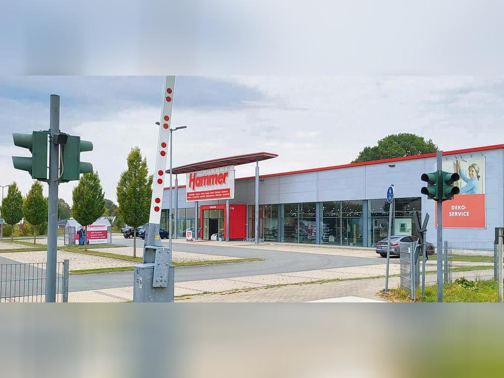 Wahrscheinlich bis Ende Oktober hat der Hammer-Markt in Lippstadt noch geöffnet. Foto: Schwade
