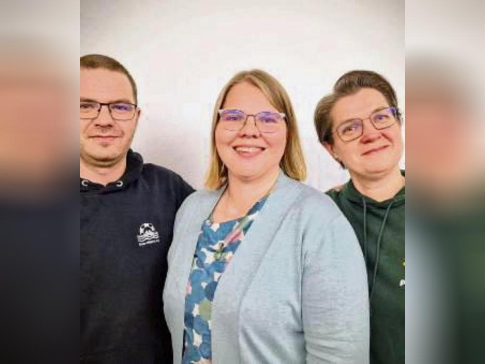 Der Vorstand der Grünen (v.l.): Schatzmeister Dominik Kaufmann sowie die gleichberechtigte Doppelspitze Elisabeth Körner und Judith Schröder.