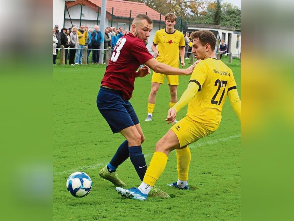 Deutlich mit 5:0 setzte sich der SuS Bad Westernkotten II (in Gelb) gegen den TuS Belecke durch. Foto: Hartmut Brand