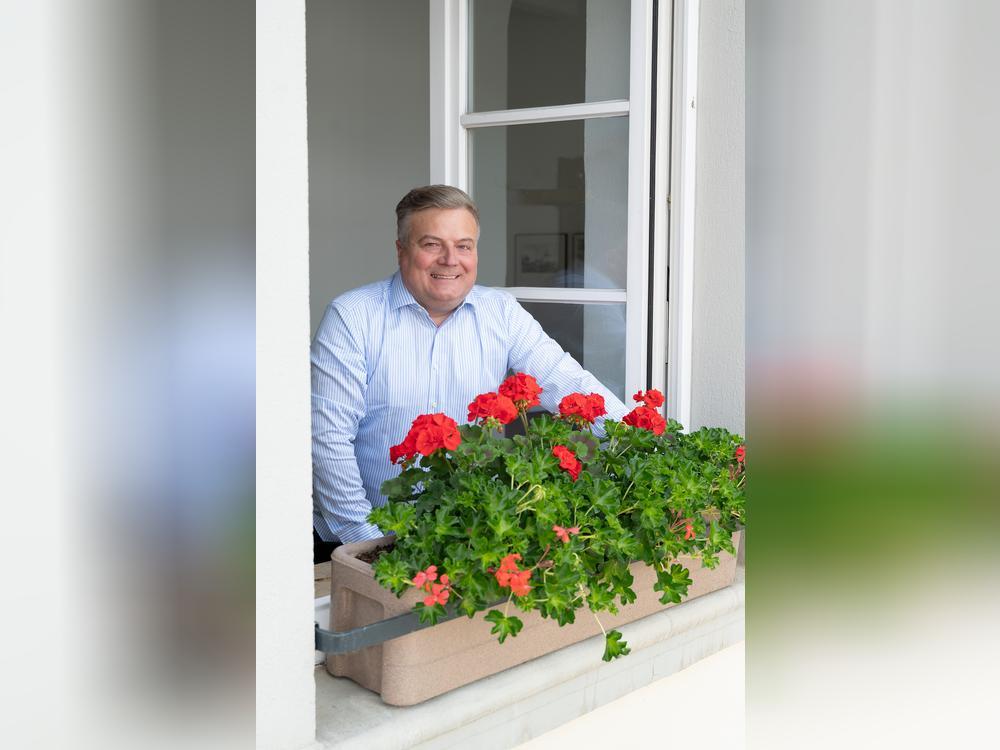 Ein Zapfenstreich für den aus dem Amt scheidenden Bürgermeister Arne Moritz findet am Freitag, 31. Oktober, um 20 Uhr auf dem Rathausplatz statt. Initiator ist Alexander Nienaber, zweiter Vorsitzender des Südlichen Schützenbunds Lippstadt.