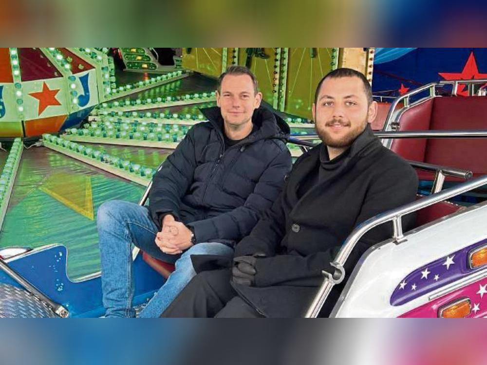 Haben sich beim Azubi-Wheeldating im Musikexpress gut unterhalten (v.l.): Marcel Marx, Ausbildungsleitung W&K Metallverarbeitung, und Dustin Mulavecz. Foto: Anja Bsdurek