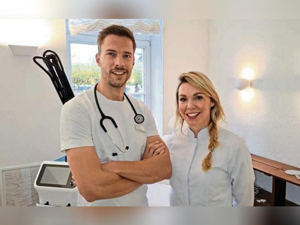 Simon und Alina Thuns eröffnen gemeinsam eine Praxis für Allgemeinmedizin und Dermatologie in Lippstadt.