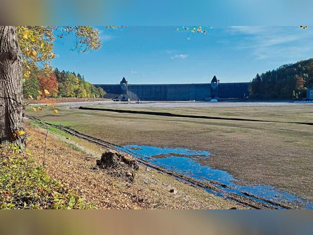 Der Ausgleichsweiher an der Möhnetalsperre wird wieder befüllt. Foto: Ruhrverband