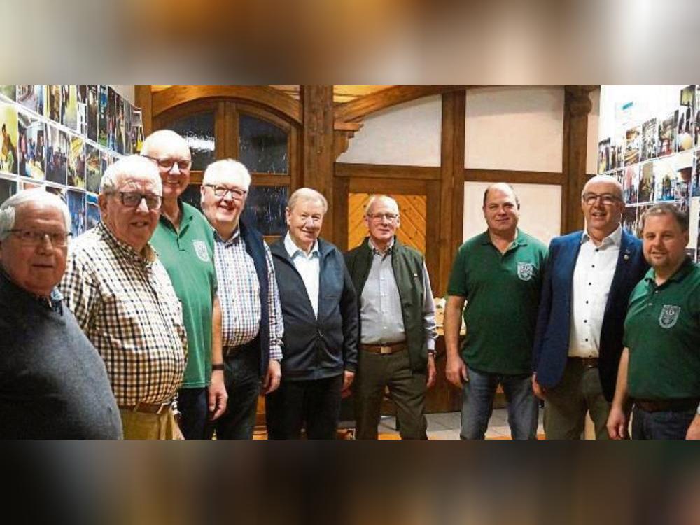 Die Faszination „Kreisschützenfest 2000 in Meiste“ erlebten die Besucher bei einer wunderbaren fotografischen Reise rund um das Kreisschützenfest. Foto: Friedhelm Thomas