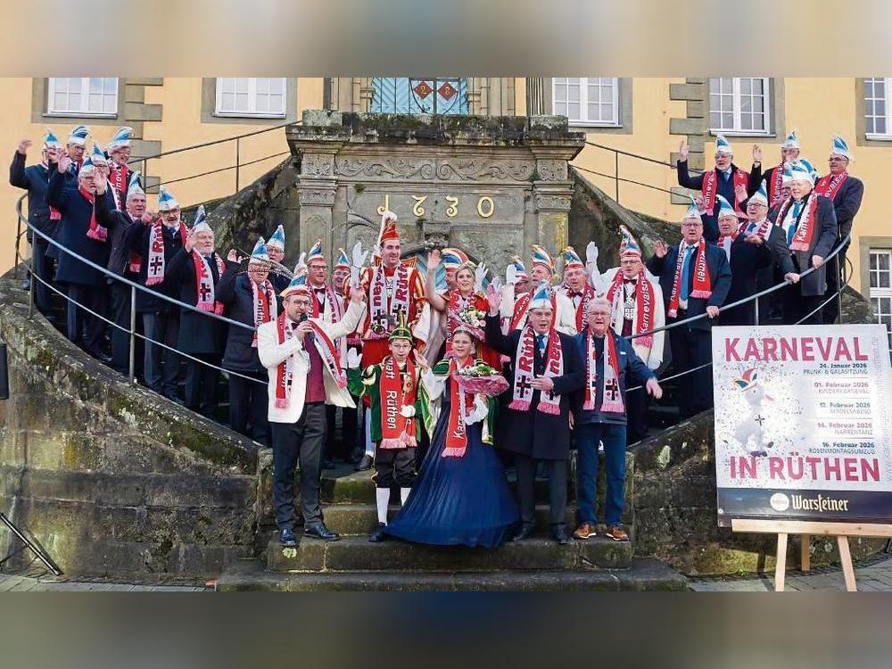 „Mit Rambo Zambo Karneval, steht Rüthen auf dem Gaspedal“ lautet das Motto, unter dem die Karnevalsgesellschaft Rüthen in die Session 2025/2026 startete. Fotos: Sarah Bsdurek