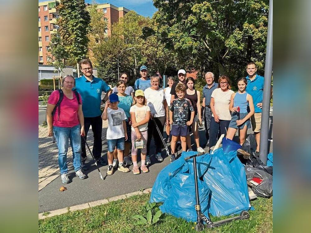 Beim ersten Lippstädter Cleanup Day waren viele Gruppen unterwegs, um gemeinsam Müll zu sammeln.