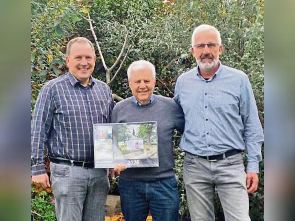 Spendenübergabe, (v.l.): Dirk Ruholl, Herbert Polder und Norbert Jassmeier.