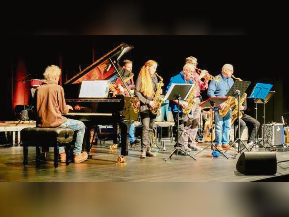 Die von Guido Schlegel geleitete Combo Wednesday Night ist bei „Jazz im Foyer“ auch mit dabei.