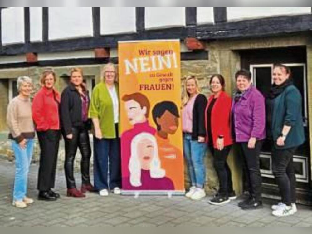 Die Gleichstellungsbeauftragten im Kreis Soest machen sich gemeinsam gegen Gewalt an Frauen stark.