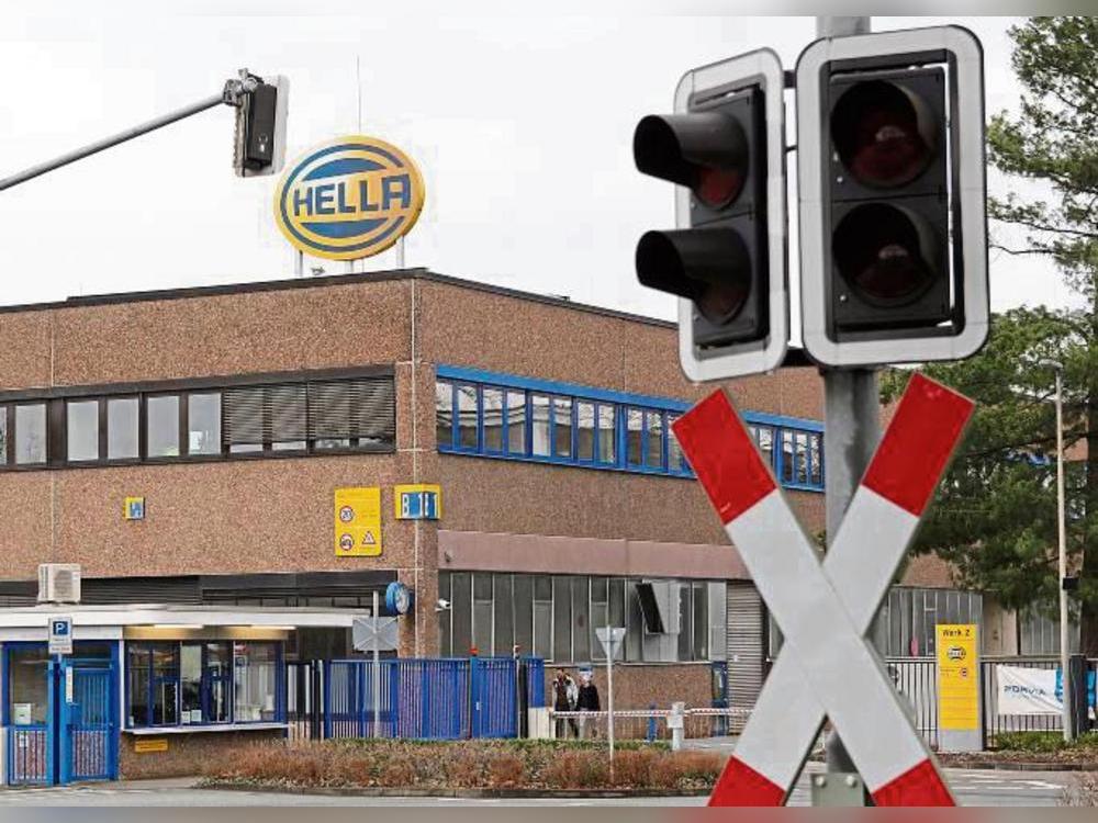 Rote Halte-Signale? Fehlanzeige. Langfristig kennt die Hella-Aktie bislang nur eine Richtung: die nach oben. Foto: Niggenaber