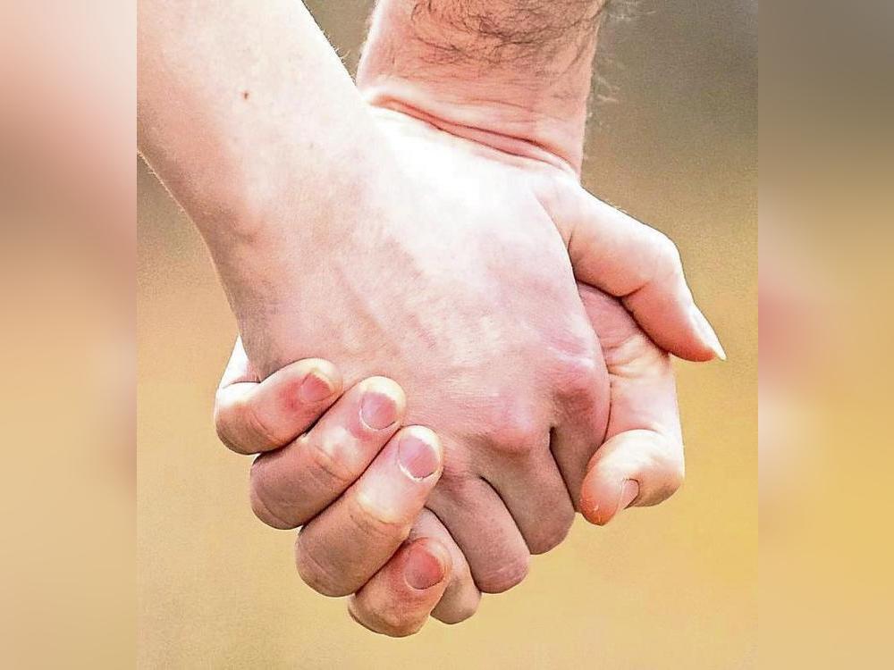 Vom Hospizfilm bis zum Letzte-Hilfe-Kurs: Lippstadts Hospizkreis bietet 2026 wieder einige Veranstaltungen. Foto: dpa