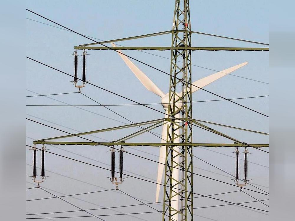 Wenn der Strom in Lippstadt mal länger wegbleiben sollte, verändert sich das Leben in der Stadt vermutlich schneller, als man denkt. Foto: Dieter Tuschen