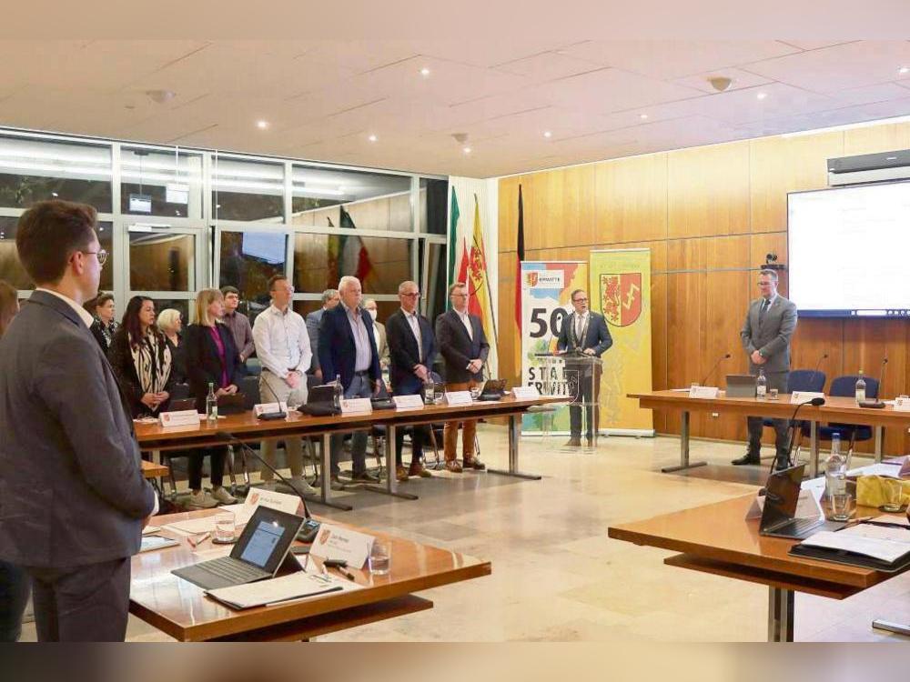 Ein Bild von der konstituierenden Ratssitzung: Künftig erhalten die Mandatsträger in Erwitte höhere Zuwendungen für ihre Arbeit. Archivfoto: Ulrike Dietz