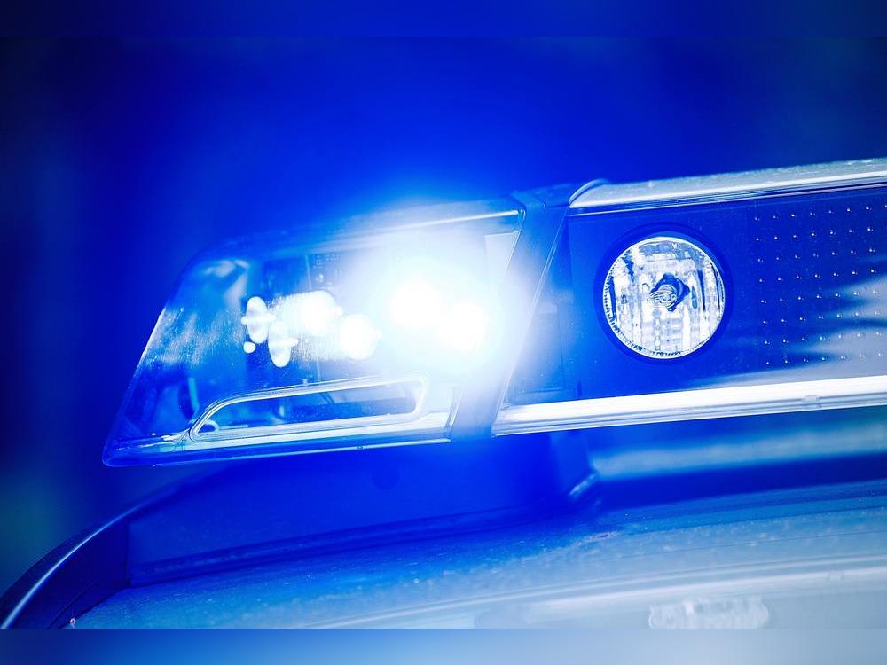 Einbrecher hatten es auf eine Gaststätte an der Beckumer Straße in Lippstadt abgesehen. Foto: DPA