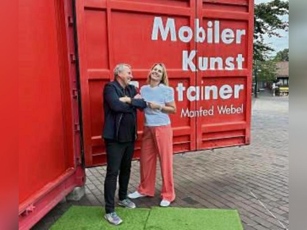 Künstler Manfred Webel (l.) und Andrea Grießmann.