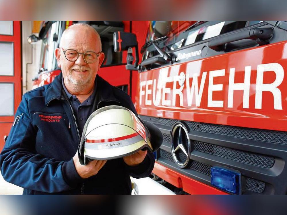 Seit einem halben Jahrhundert ist der Anröchter Michael Kußmann bei der freiwilligen Feuerwehr. Viele Neuerungen hat er während dieser Zeit erlebt. Fotos: Georg Giannakis