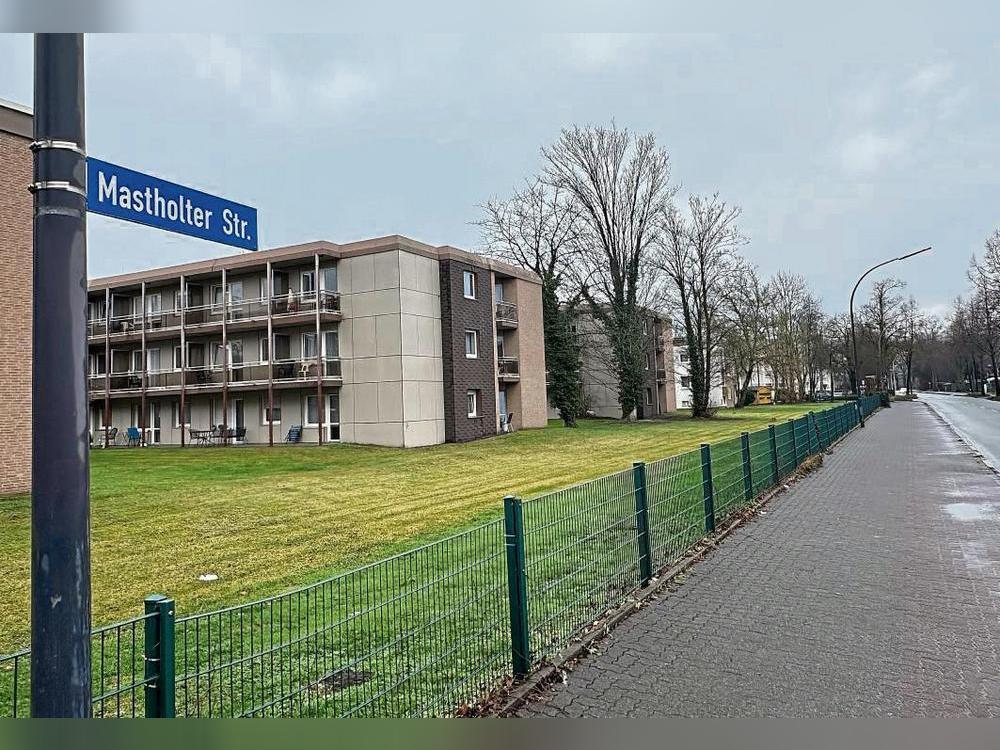 Stellten die Pläne für das Erich-Wandel-Seniorenzentrum vor (v.l.): Elke Hammer-Kunze (stellv. Geschäftsführerin des Awo-Bezirks Westliches Westfalen), Bezirksgeschäftsführer Uwe Hildebrandt, Kai Adams vom sozialen Dienst sowie Heimleiterin Natalie Akva.