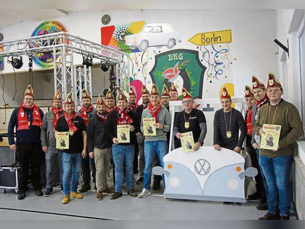 Die Vorbereitungen für den Karneval in Drewer am kommenden Wochenende laufen auf Hochtouren. Foto: Hannah Löseke