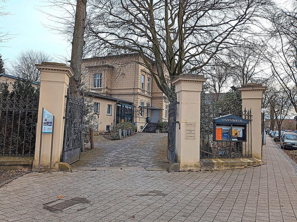 Das Vinzenzkolleg war 105 Jahre lang das geistliche Zentrum der Gemeinschaft. Foto: Bastian Puls