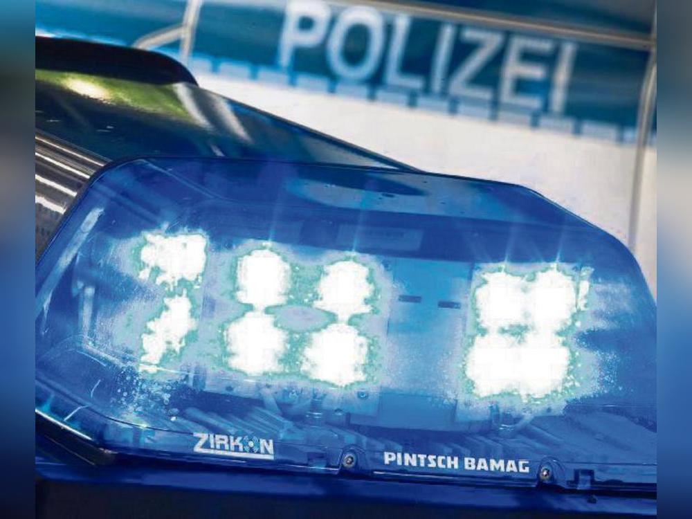 Im Süden hat ein bislang unbekannter Feuerteufel schon wieder die Polizei auf den Plan gerufen. Foto: dpa