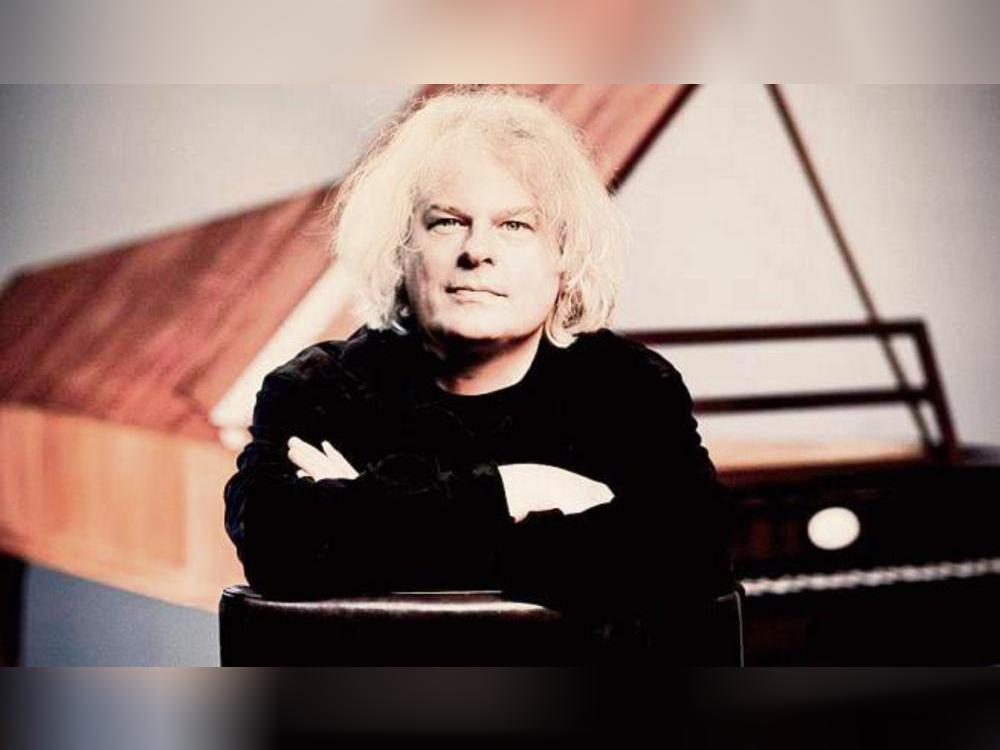 Klaviersolist Ronald Brautigam. Foto: Marc Borggreve