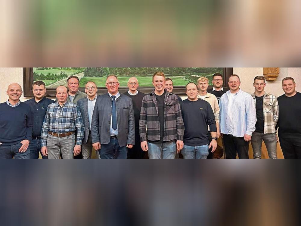 Der aktuelle Vorstand freut sich auf das kommende Schützenfest in Kallenhardt.