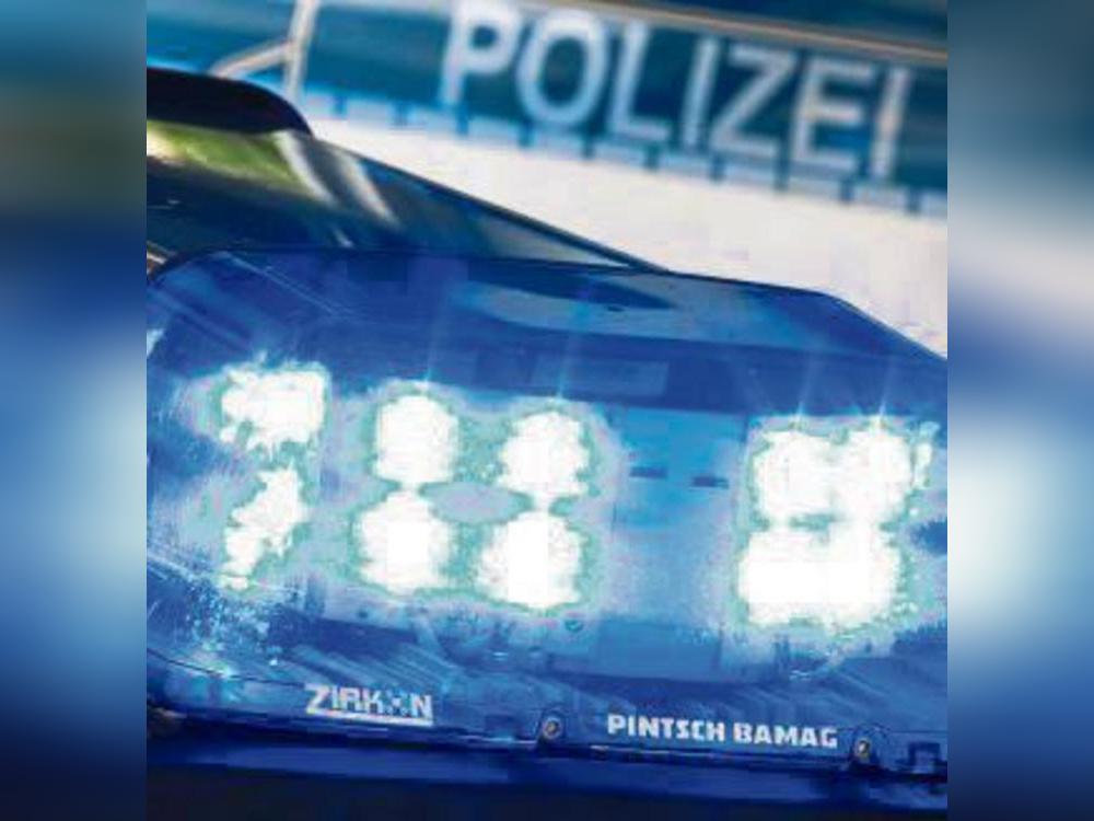 Bei einem Unfall auf der alten B1 sind am Freitagnachmittag zwei Männer leicht verletzt worden. Archiv-Foto: dpa