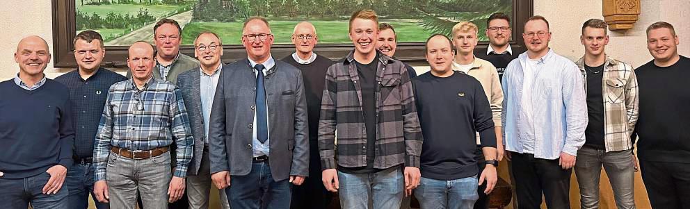 Der aktuelle Vorstand freut sich auf das kommende Schützenfest in Kallenhardt.