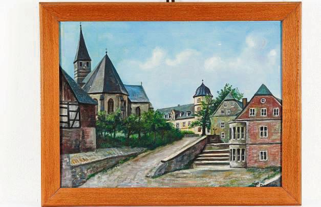 Diese Ansicht der Wewelsburg von Leoncé Besengez zeigt rechts das ab 1940 errichtete und 1945 total zerstörte Stabsgebäude der SS.