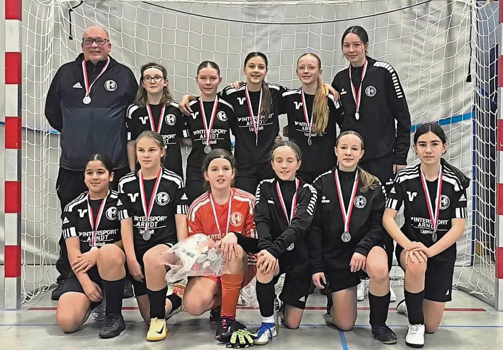 Eine bärenstarke Vorstellung der Lippstädter U13-Juniorinnen-Kreisauswahl wurde am Ende mit dem Vize-Westfalenmeistertitel belohnt.