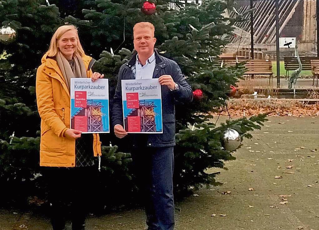 Die Mitarbeiterin der Tourist-Information Katrin Stelter und der Geschäftsführer der zukünftigen Heilbad Westernkotten GmbH Mike Bernasco freuen sich schon auf den Winterlichen Kurparkzauber.