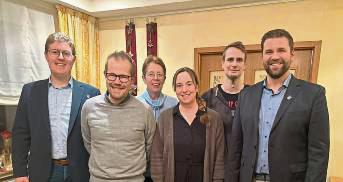 Die Eickelborner Musiker, v.l.: Maximilian Schütte, Dirk Krawinkel, Dagmar Bartoldus, Nadine Feck, Jakob Hassenewert und Lukas Kleeschulte.
