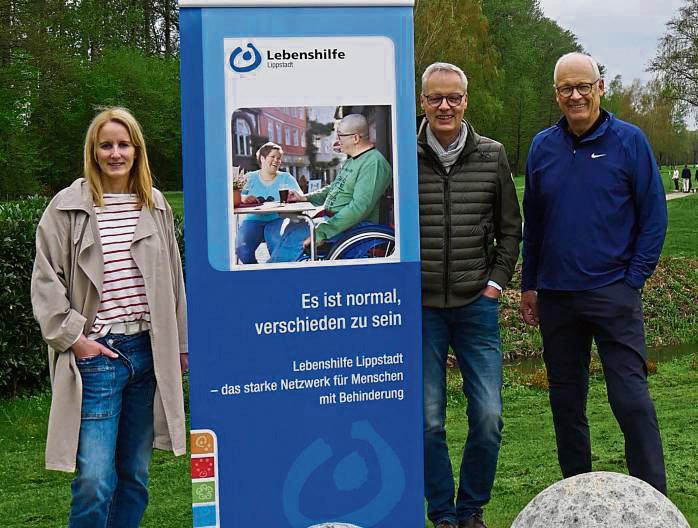 Freuen sich auf das Inklusionsturnier (v.l.): Ute Lauterbach (Koordinatorin Freizeit der Lebenshilfe Lippstadt), Jürgen Klocke (Sportvorstand GC Lippstadt) und Wilhelm Glarmin (Geschäftsführer der Lebenshilfe Lippstadt).