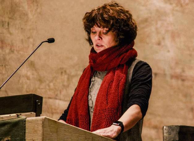 Imke Schreiber rezitierte zwischen den musikalischen Beiträgen liebevoll ausgesuchte Texte. Foto: Wissing