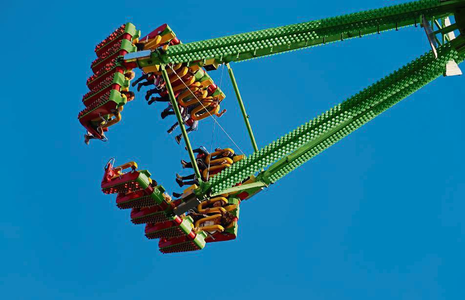 Mit neuen Fahrgeschäften geht es auf der diesjährigen Herbstkirmes hoch hinaus. Foto: Archiv