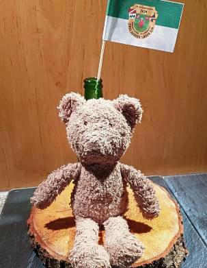 Wer kann helfen, damit der Teddy seinen Weg nach Hause findet?