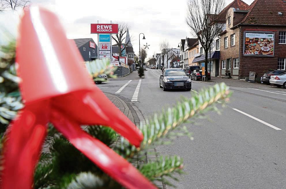 Ein Teil der Anröchter Ortsdurchfahrt ist bereits saniert. Die Arbeiten befinden sich nach Angaben der Gemeinde im Zeitplan. Foto: Ulrike Dietz