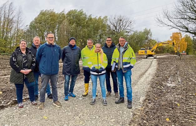 Kanal und Rückhaltebecken: Die Arbeiten an der Wormei in Schmerlecke sind jetzt gestartet.