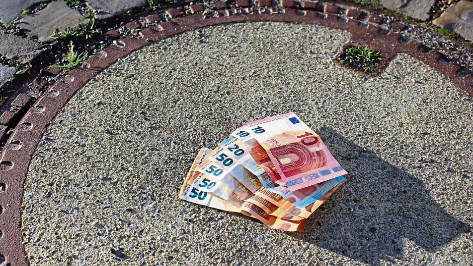 Die Grundgebühr für die Kanalnutzung steigt auf 240 Euro pro Jahr. Foto: Mintert