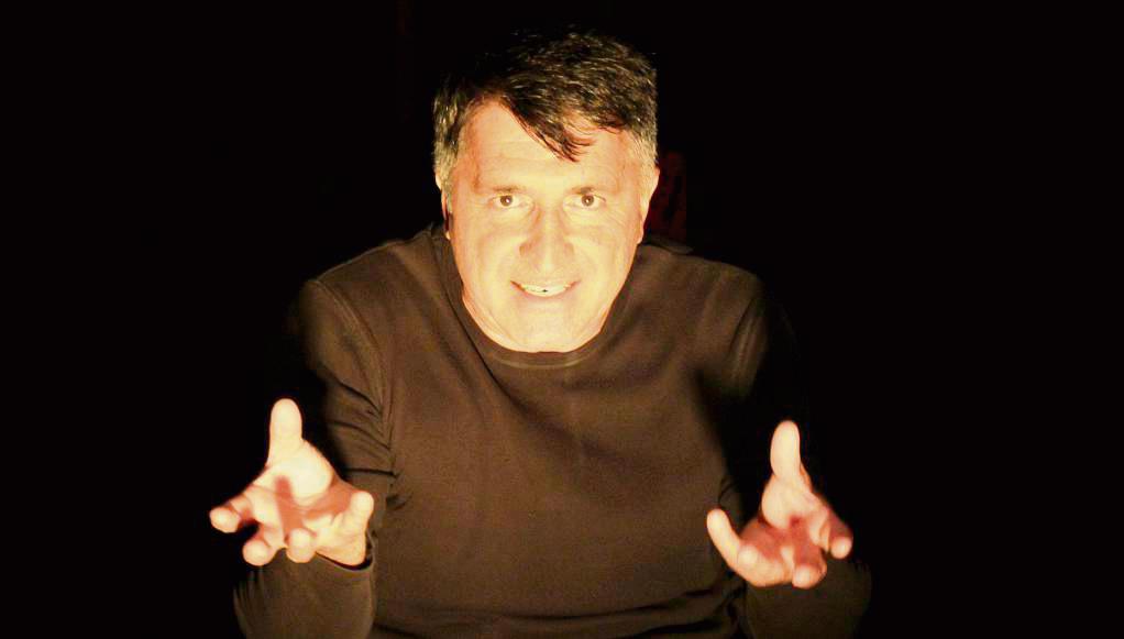 Ausdrucksstark: Haydar Zorlu in seinem „Faust-Solo“. Foto: Andreas Balzer