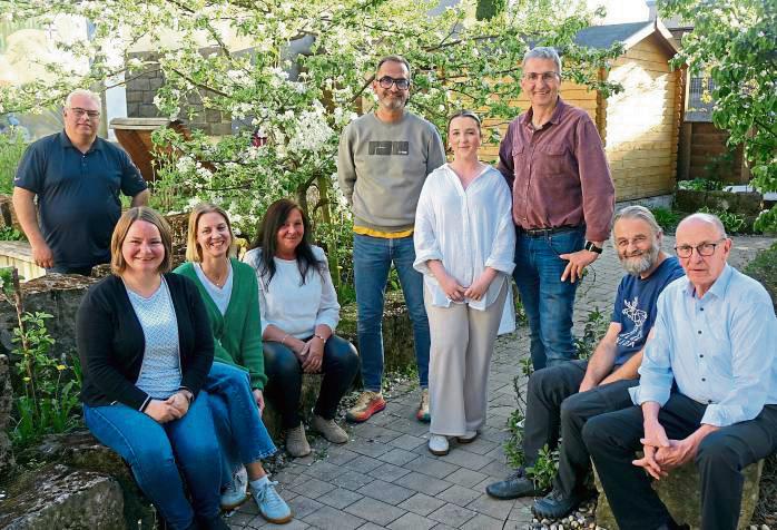 Herz und Engagement für den Rüthener Nachwuchs: die Mitglieder des „Treff“-Trägervereins. Foto: Kloer