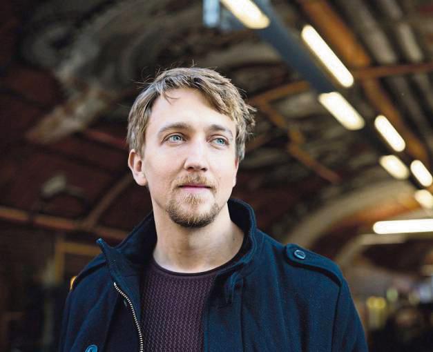 Pianist Fabian Müller kommt ins Rittergut in Störmede.