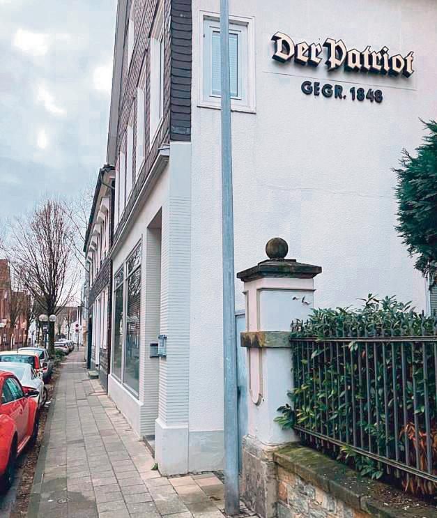 In der Kolpingstraße ist das Logo noch in Fraktur: Hier war lange der Sitz des Patriot. Die 1848 von Carl Weinert gegründete Zeitung hatte sich von Anfang an ganz den demokratischen Idealen der Revolution verschrieben. Foto: Overhoff