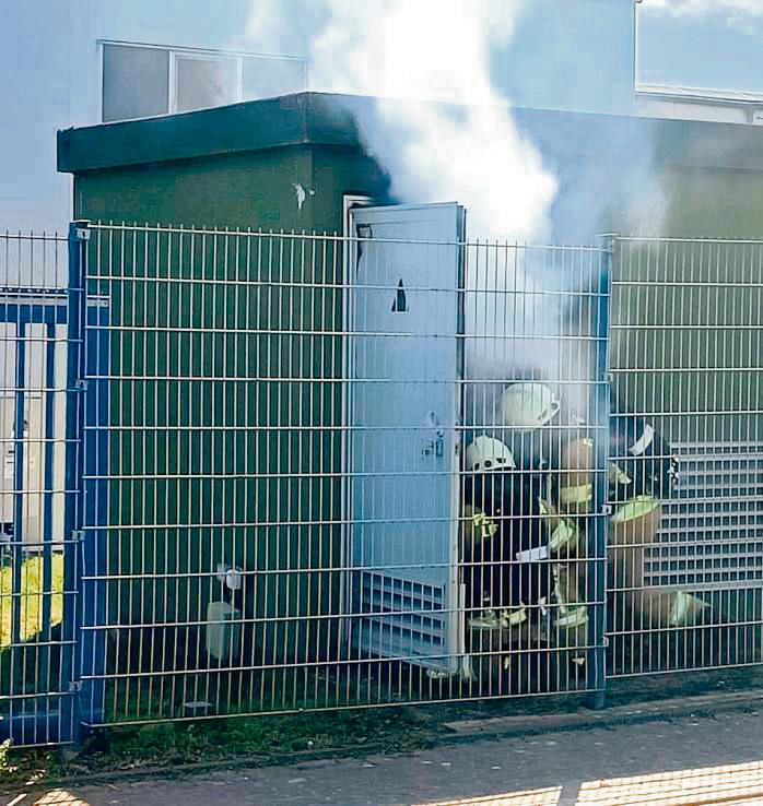 Mit Kohlendioxid musste der Sauerstoff vom Trafo-Inneren abgeschirmt und gekühlt werden. Foto: Niggenaber