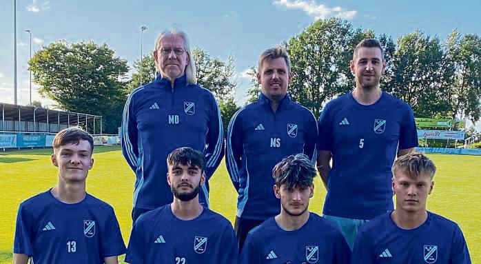 Ein neues Trainerteam und drei Neuzugänge verändern das Bild beim SuS Westenholz (hintere Reihe, v.l.: Torwarttrainer Martin Daudel, Trainer Michael Schormann, Co-Spielertrainer Hendrik Tölle); (vordere Reihe, v.l.: Maximilian Schäfer, Sören Schäfer, Julius Leichert und Leo Ewers).