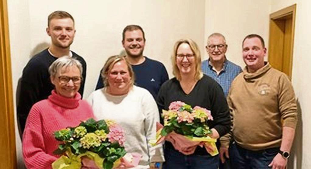 Platz für neue Gesichter: Der alte und neue Vorstand des Fördervereins Ebbinghausen.