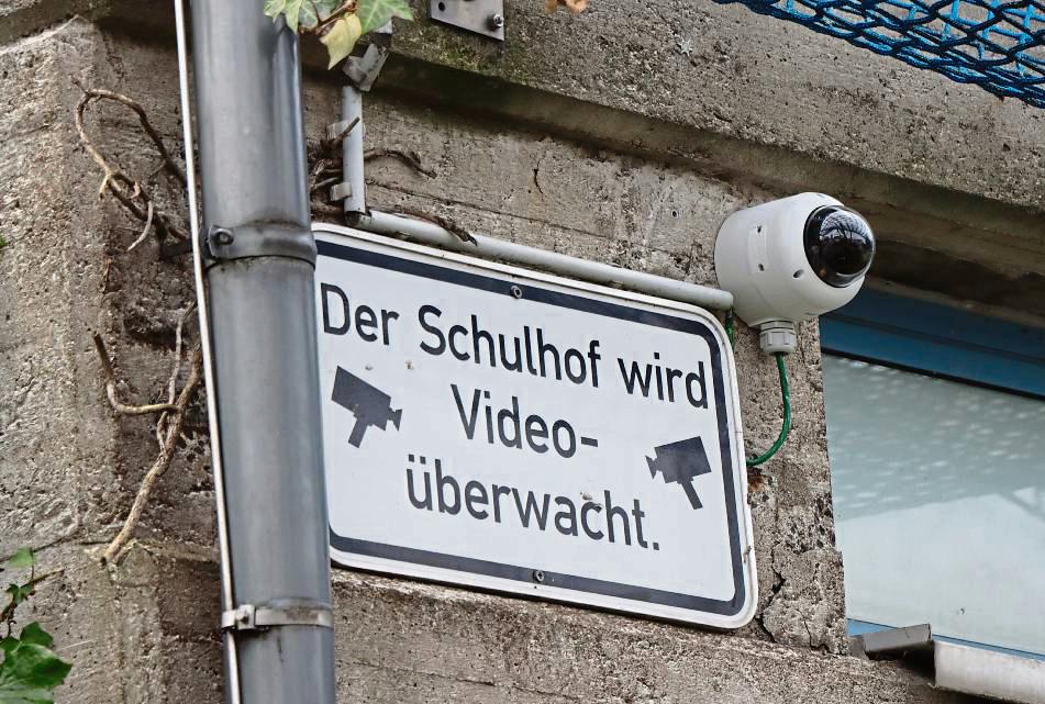 Die Geseker Schulhöfe werden bereits videoüberwacht. Archivfoto: Dietz