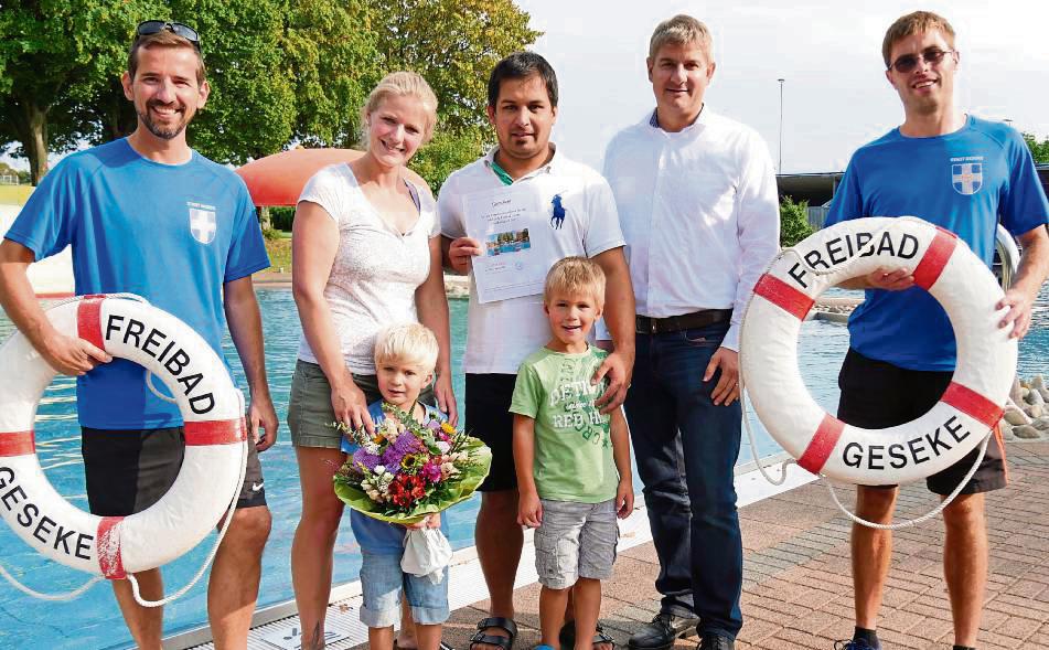 Die Jakobs-Thiedeckes waren Jubiläumsbesucher im Geseker Freibad.